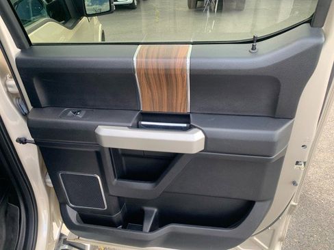 Used 2017 Ford F150 Lariat AWD/4WD image 17