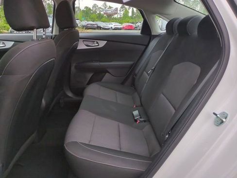 Used 2024 Kia Forte LX FWD image 13