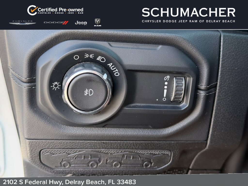 Certified 2024 Jeep Wrangler Unlimited Rubicon AWD/4WD image 29