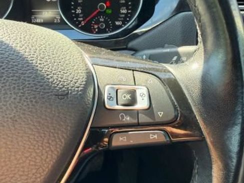 Used 2017 Volkswagen Jetta SEL FWD image 20