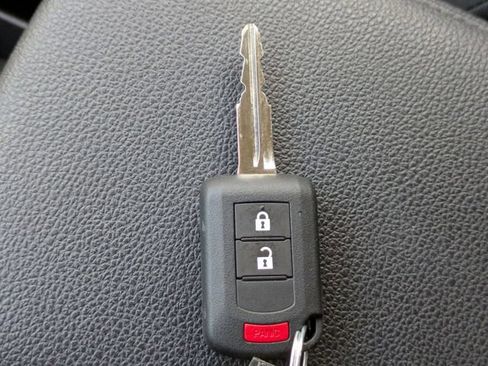 Used 2025 Mitsubishi Outlander Sport ES AWD/4WD image 30