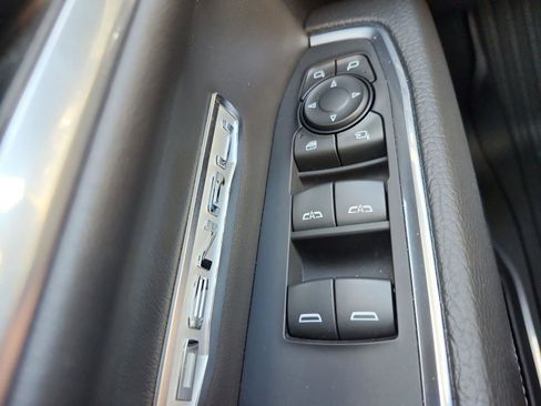 Certified 2022 GMC Sierra 1500 Denali image 24