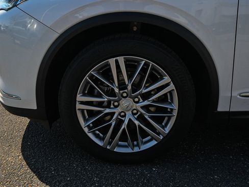 Used 2023 Acura MDX SH-AWD w/ Advance Package image 12