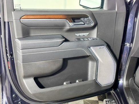 Used 2025 GMC Sierra 1500 Denali w/ Technology Package AWD/4WD image 10