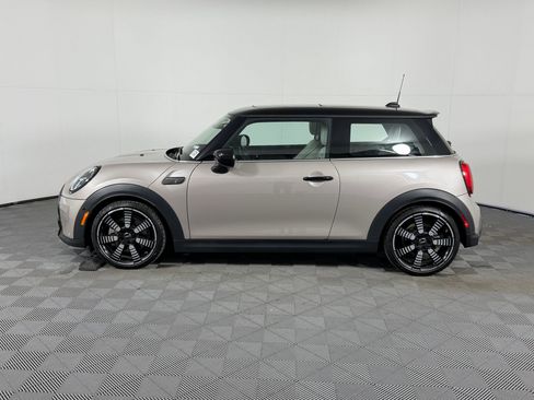 Used 2023 MINI Cooper S image 2
