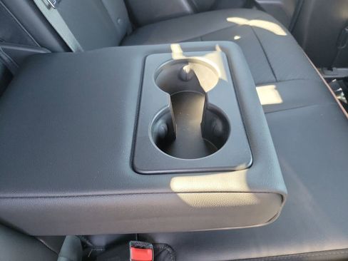 Used 2025 GMC Canyon AT4 w/ Nightfall Edition image 22