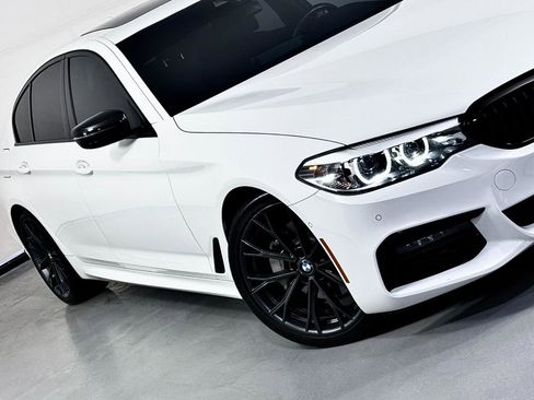 Used 2019 BMW 530i w/ M Sport Package image 4