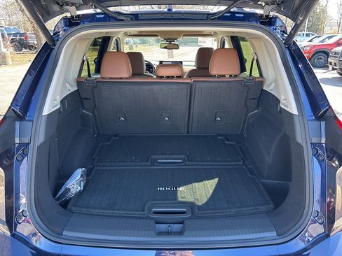 New 2026 Nissan Rogue Platinum w/ Platinum Premium Package image 16