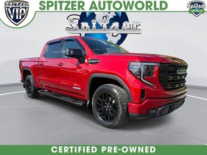 Used 2023 GMC Sierra 1500 Elevation w/ LPO, Elevation Black Package