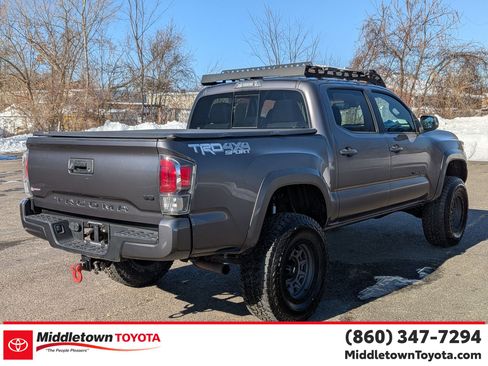 Used 2023 Toyota Tacoma TRD Sport image 3