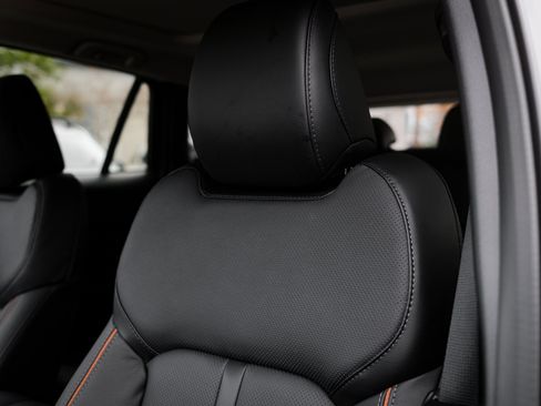 Certified 2026 MAZDA CX-50 AWD 2.5 Hybrid w/ Premium Pkg image 17