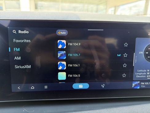 Used 2025 Hyundai Santa Cruz Limited image 18