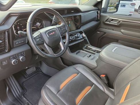 Used 2024 GMC Sierra 2500 AT4 w/ AT4 Premium Plus Package AWD/4WD image 23