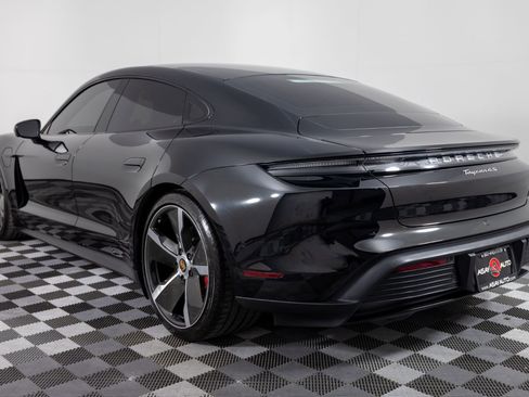 Used 2022 Porsche Taycan 4S image 4