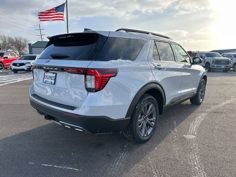 New 2026 Ford Explorer Active w/ Active Comfort Package image 9