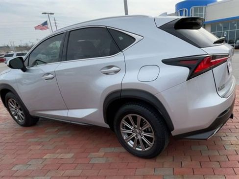 Used 2018 Lexus NX 300 FWD image 7