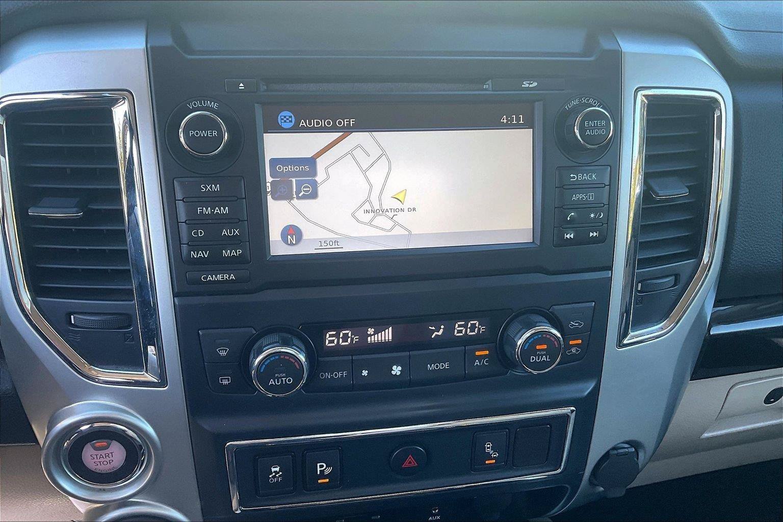 Used 2017 Nissan Titan SV AWD/4WD image 6