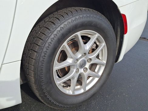 Used 2022 Chrysler Pacifica Touring-L image 31