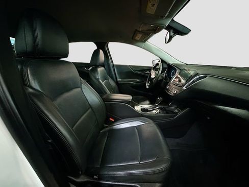 Used 2016 Chevrolet Malibu LT image 26