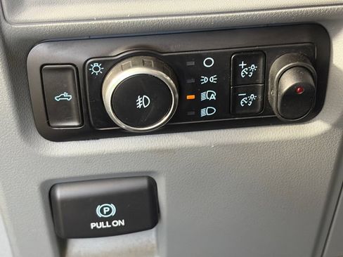 Certified 2024 Ford F150 XLT AWD/4WD image 23
