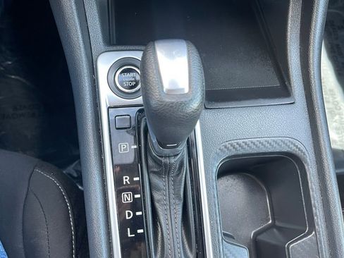 Used 2024 Nissan Sentra SV FWD image 28