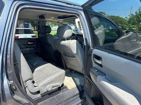 Used 2010 Toyota Sequoia Limited AWD/4WD image 12