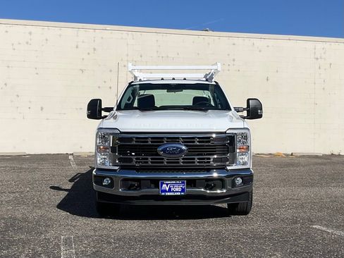 New 2025 Ford F350 XL w/ XL Chrome Package image 9