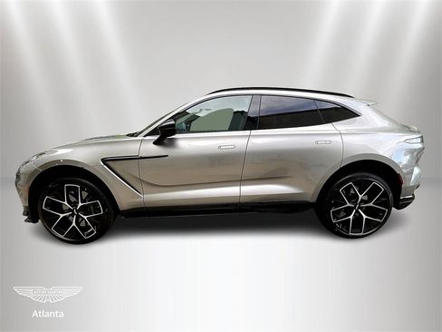 New 2025 Aston Martin DBX 707 image 13