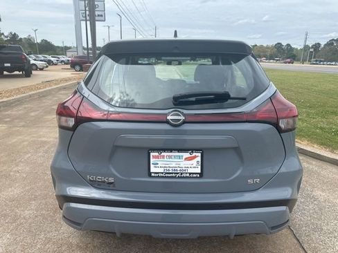 Used 2024 Nissan Kicks SR FWD image 6