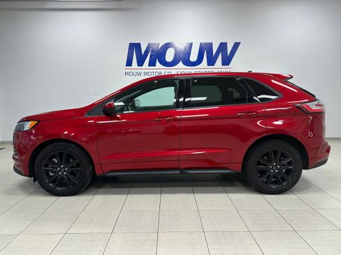 Used 2022 Ford Edge ST-Line image 1
