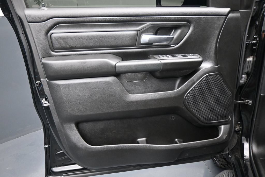 Used 2026 RAM 1500 Warlock AWD/4WD image 10