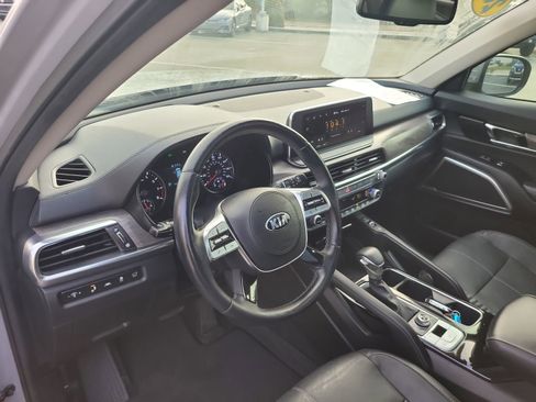 Used 2021 Kia Telluride EX w/ EX Premium Package image 22