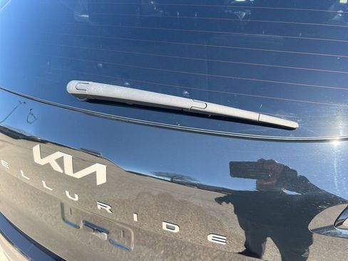 Used 2023 Kia Telluride EX X-Line image 34