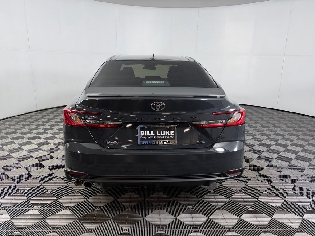 Used 2025 Toyota Camry SE FWD image 8