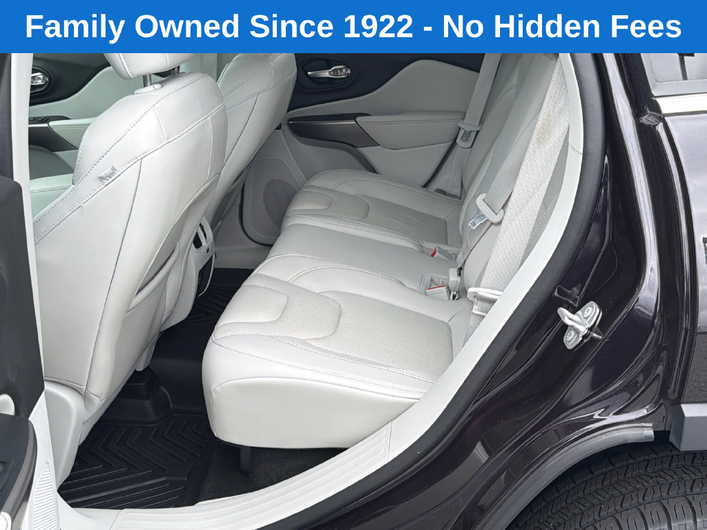 Used 2021 Jeep Cherokee Latitude Lux FWD image 20