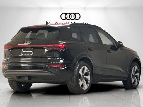 New 2025 Audi Q6 e-tron Premium Plus image 5