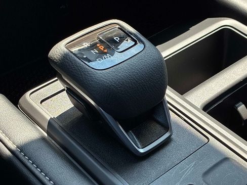 Certified 2025 Nissan Pathfinder S AWD/4WD image 27