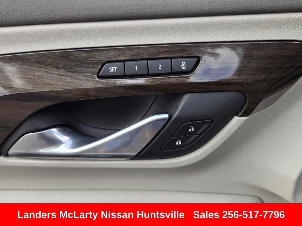 Used 2019 GMC Terrain Denali w/ Advanced Safety Package AWD/4WD image 24