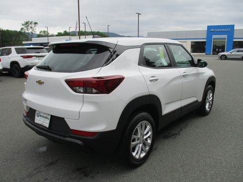 Certified 2024 Chevrolet TrailBlazer LS AWD/4WD image 5