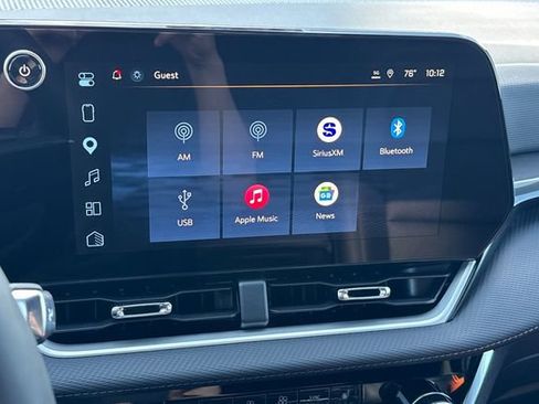 New 2027 Chevrolet Equinox LT w/ Convenience Package II FWD image 27