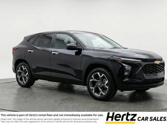 Used 2025 Chevrolet Trax LT video 1