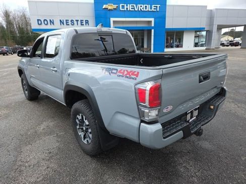 Used 2021 Toyota Tacoma TRD Off-Road image 29