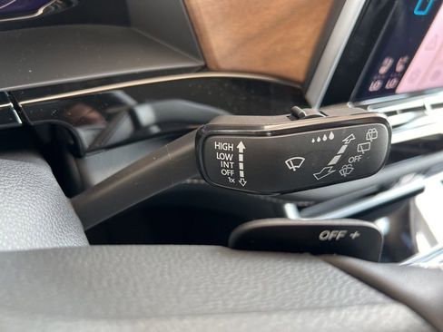 New 2026 Volkswagen Atlas SE image 43