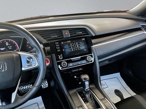 Used 2020 Honda Civic Sport image 9