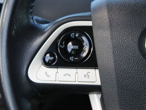 Used 2017 Toyota Prius Three w/ Carpet Mat Package FWD image 24