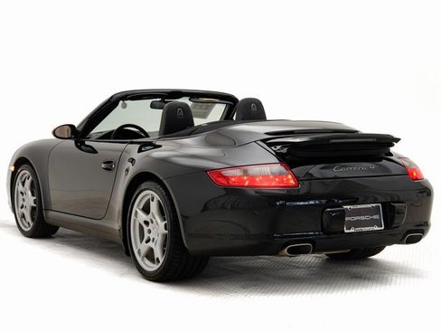 Used 2006 Porsche 911 Carrera image 3