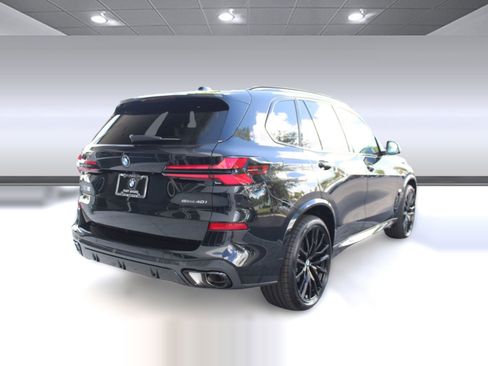 Used 2026 BMW X5 sDrive40i w/ M Sport Package image 9