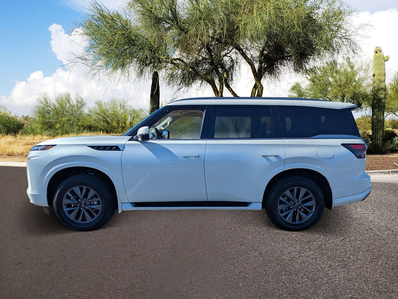 Certified 2026 INFINITI QX80 Pure w/ Cargo Package AWD/4WD image 2