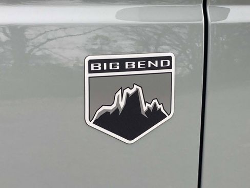 Used 2024 Ford Bronco Big Bend image 13