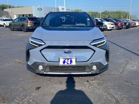 Used 2024 Subaru Solterra w/ Touring Package AWD/4WD image 8
